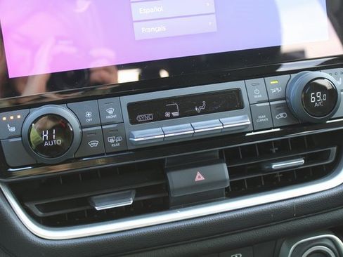 Used 2024 Toyota Grand Highlander XLE image 22