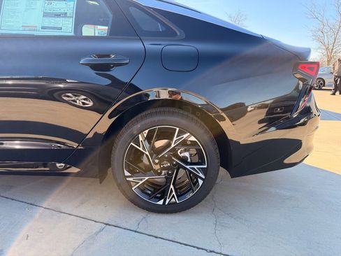 New 2026 Kia K5 GT-Line image 9
