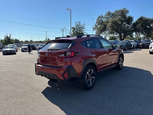 Used 2025 Subaru Crosstrek 2.0i Premium image 6