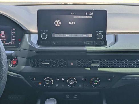 Used 2024 Honda Accord EX image 17