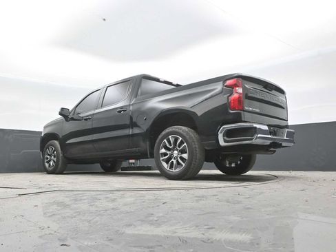 Used 2024 Chevrolet Silverado 1500 LT AWD/4WD image 39