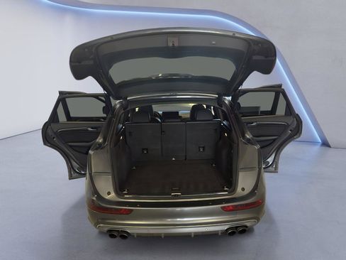 Used 2016 Audi SQ5 Premium Plus w/ Technology Package AWD/4WD image 13