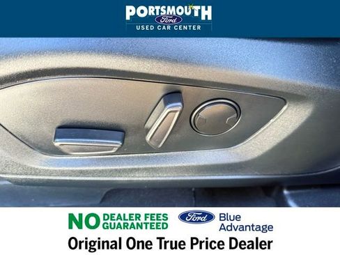 Certified 2022 Ford Explorer XLT w/ Equipment Group 202A image 22