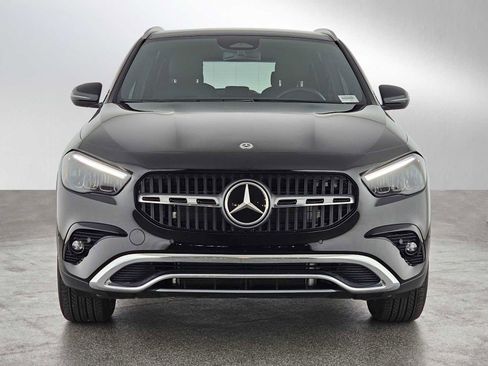 Certified 2025 Mercedes-Benz GLA 250 image 9