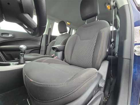 Used 2018 Jeep Compass Sport image 17