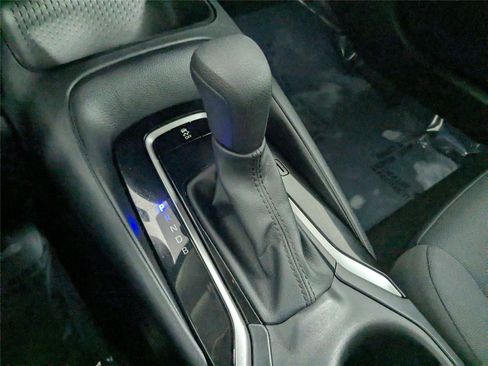 Certified 2023 Toyota Corolla LE image 17