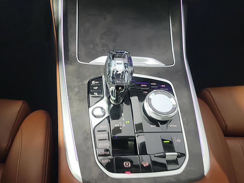 Used 2022 BMW X7 xDrive40i w/ Luxury Seating Package image 38