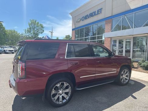 Used 2018 GMC Yukon SLT w/ Premium Edition AWD/4WD image 4