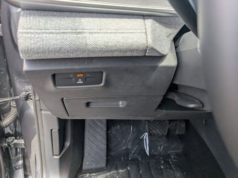 New 2025 Volkswagen Tiguan S image 18