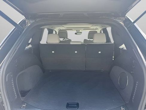 Used 2019 Jeep Grand Cherokee Summit AWD/4WD image 10