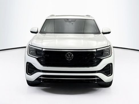 Used 2024 Volkswagen Atlas Cross Sport SEL Premium R-Line AWD/4WD image 2