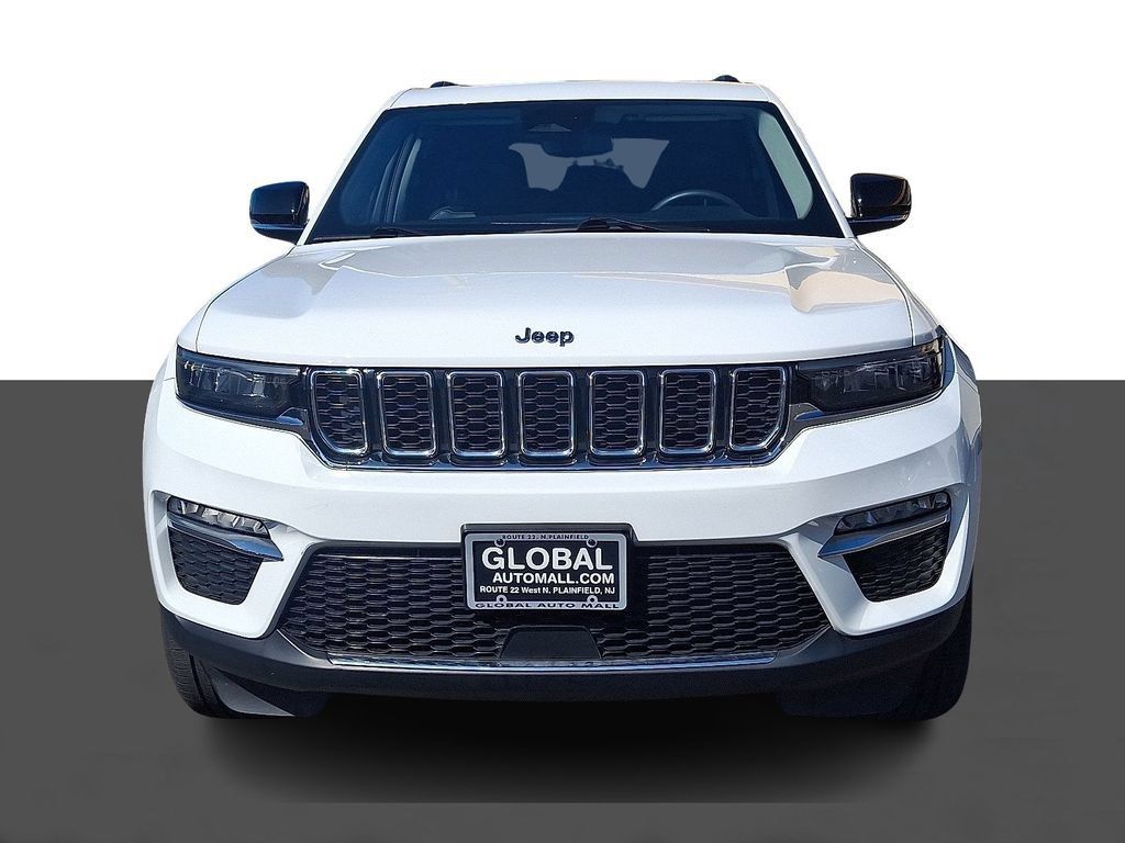 Used 2023 Jeep Grand Cherokee 4WD 4xe image 2