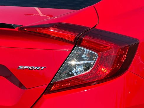 Used 2019 Honda Civic Sport image 30