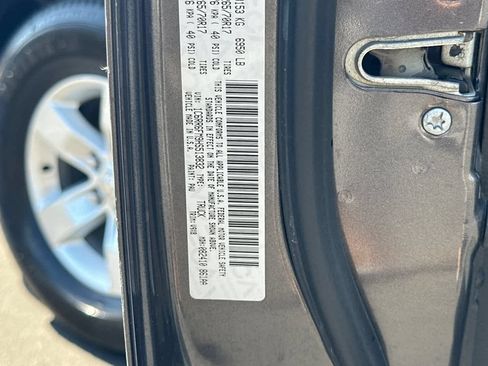 Used 2017 RAM 1500 Tradesman w/ Popular Equipment Group RWD image 27