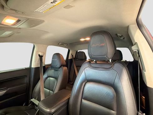 Certified 2021 Chevrolet Colorado ZR2 w/ ZR2 Dusk Special Edition image 21