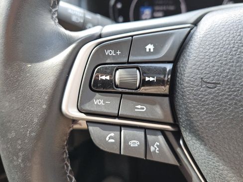 Used 2018 Honda Accord EX-L image 12