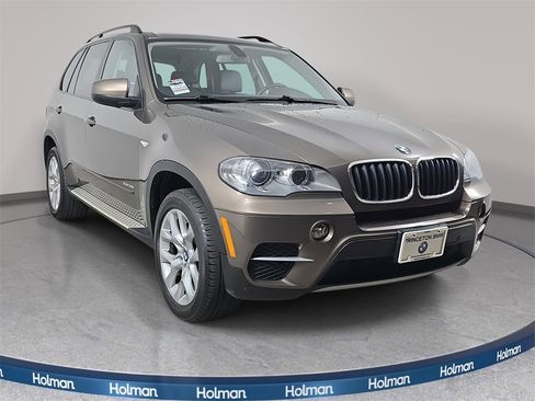 Used 2012 BMW X5 xDrive35i image 4