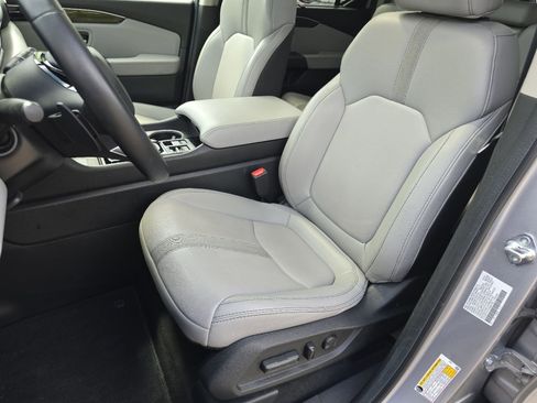 Used 2025 Honda Pilot Touring image 30