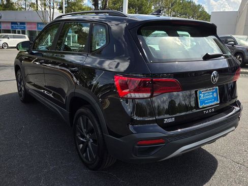 Used 2024 Volkswagen Taos S image 3