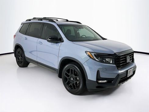 Used 2024 Honda Passport Black Edition image 1