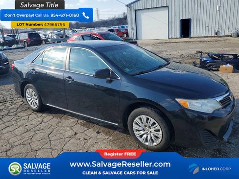 Used 2014 Toyota Camry LE FWD image 5