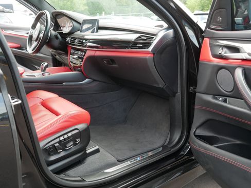Used 2017 BMW X6 M AWD/4WD image 19