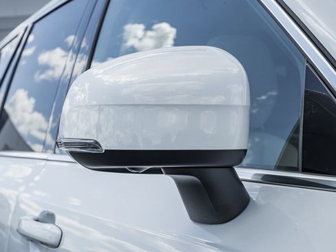 New 2026 Volvo XC90 B6 Ultra image 14