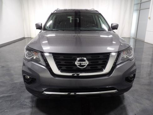 Used 2020 Nissan Pathfinder SL AWD/4WD image 2
