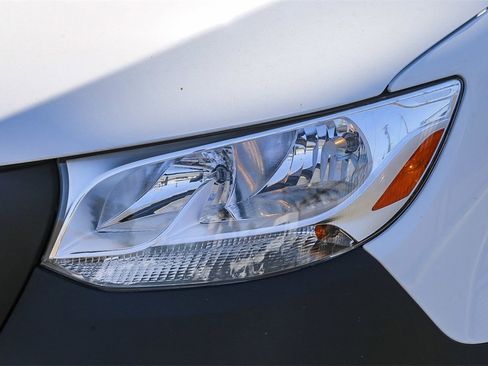 Used 2024 Mercedes-Benz eSprinter 170 Cargo image 8