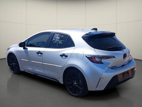 Used 2022 Toyota Corolla SE w/ Carpet Mat Package (TMS) FWD image 5