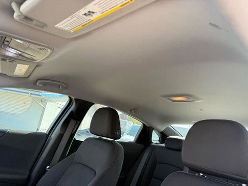 Used 2021 Chevrolet Malibu LS image 15