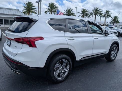 Used 2022 Hyundai Santa Fe SE image 11