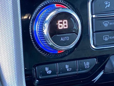 Used 2021 GMC Yukon XL Denali w/ LPO, Illumination Package image 18