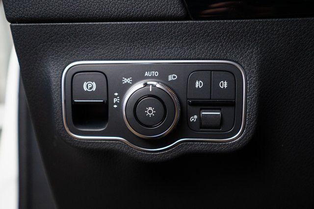 Used 2026 Mercedes-Benz GLA 250 4MATIC image 16