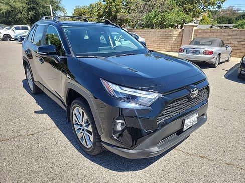 Certified 2023 Toyota RAV4 XLE Premium FWD image 7