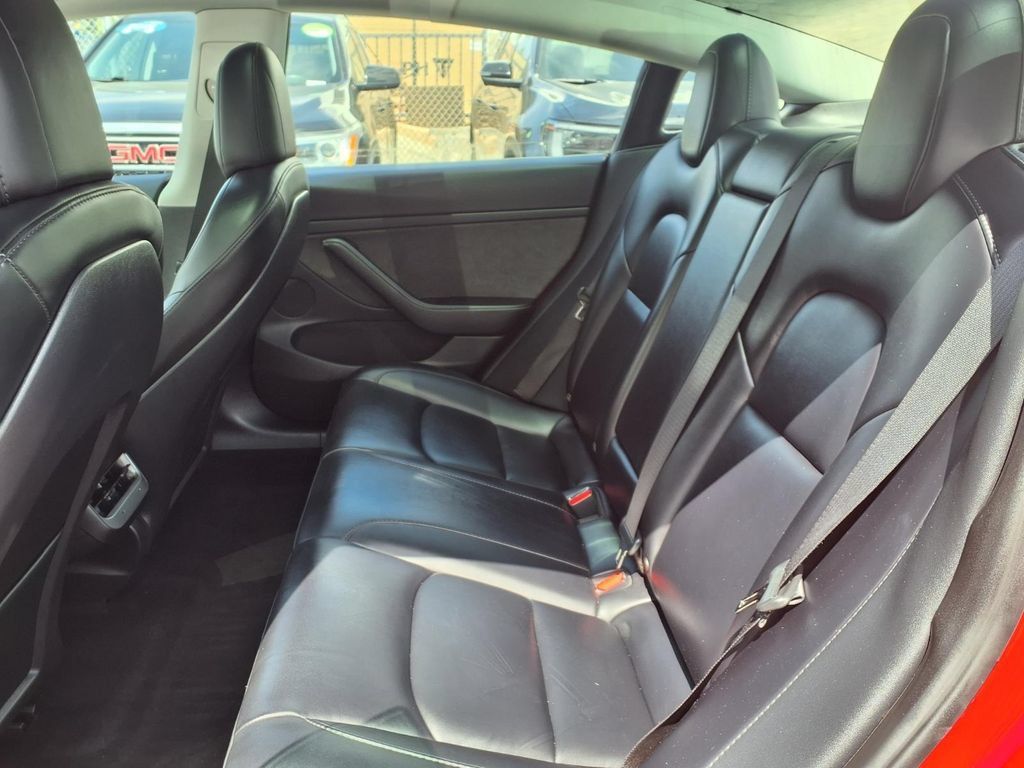 Used 2023 Tesla Model 3 Standard Range RWD image 18