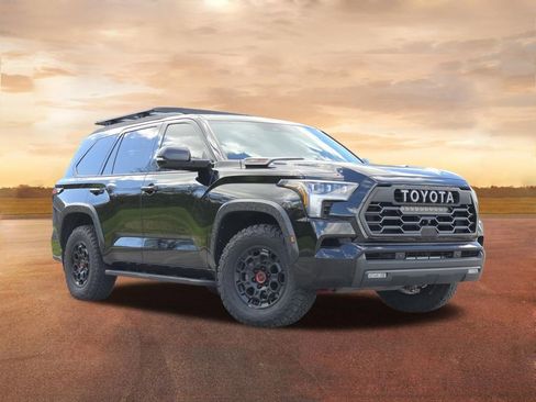 Used 2023 Toyota Sequoia TRD Pro AWD/4WD image 35