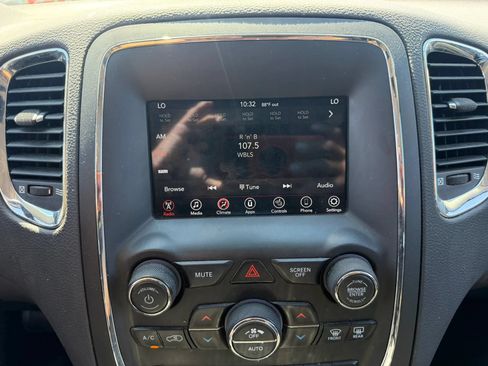 Used 2018 Dodge Durango SXT w/ Quick Order Package 2BB AWD/4WD image 17