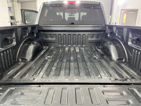 Used 2020 Ford F150 Lariat w/ Equipment Group 502A Luxury AWD/4WD image 21