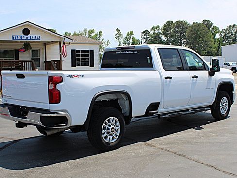Used 2025 Chevrolet Silverado 2500 W/T w/ WT/CX Safety Package AWD/4WD image 5