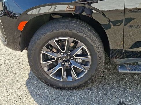 Used 2023 Chevrolet Suburban Z71 AWD/4WD image 24