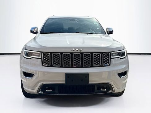 Used 2020 Jeep Grand Cherokee Overland image 4
