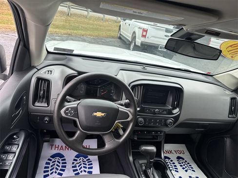Used 2020 Chevrolet Colorado W/T w/ WT Convenience Package image 13