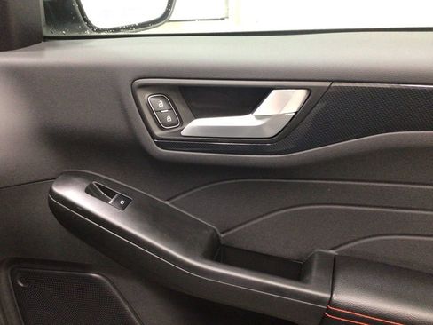 Used 2023 Ford Escape ST-Line w/ Tech Pack #1 image 33