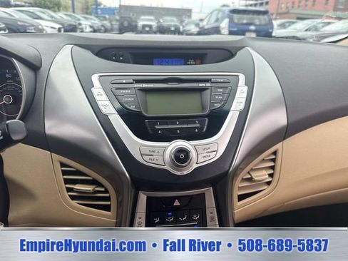 Used 2012 Hyundai Elantra Limited FWD image 20