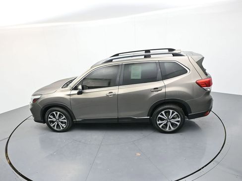 Used 2021 Subaru Forester Limited w/ Popular Package #3 image 30