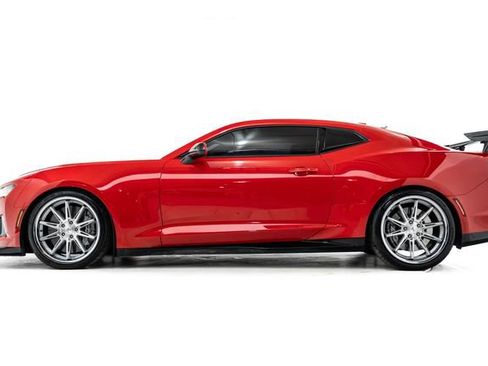 Used 2020 Chevrolet Camaro ZL1 image 9