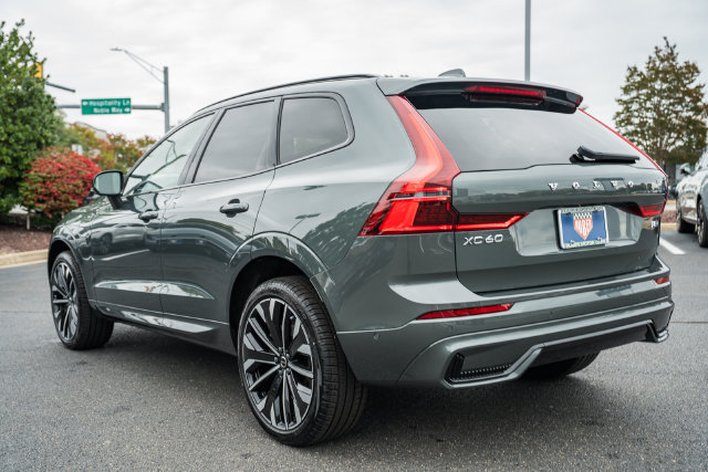New 2027 Volvo XC60 T8 Ultra AWD/4WD image 5