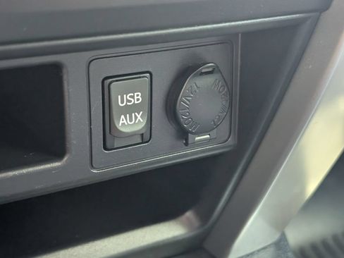 Used 2018 Toyota 4Runner SR5 w/ Convenience Package RWD image 20