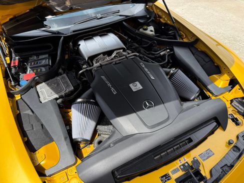 Used 2020 Mercedes-Benz AMG GT C image 38